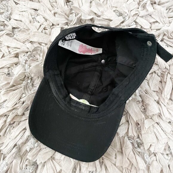 Disney Star Wars Grogu Hat in Black - Picture 2 of 3